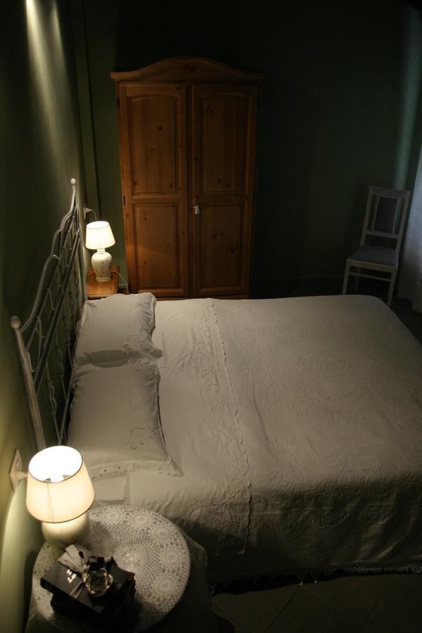 Bed and Breakfast Silenzio E Buio Calizzano Exterior foto
